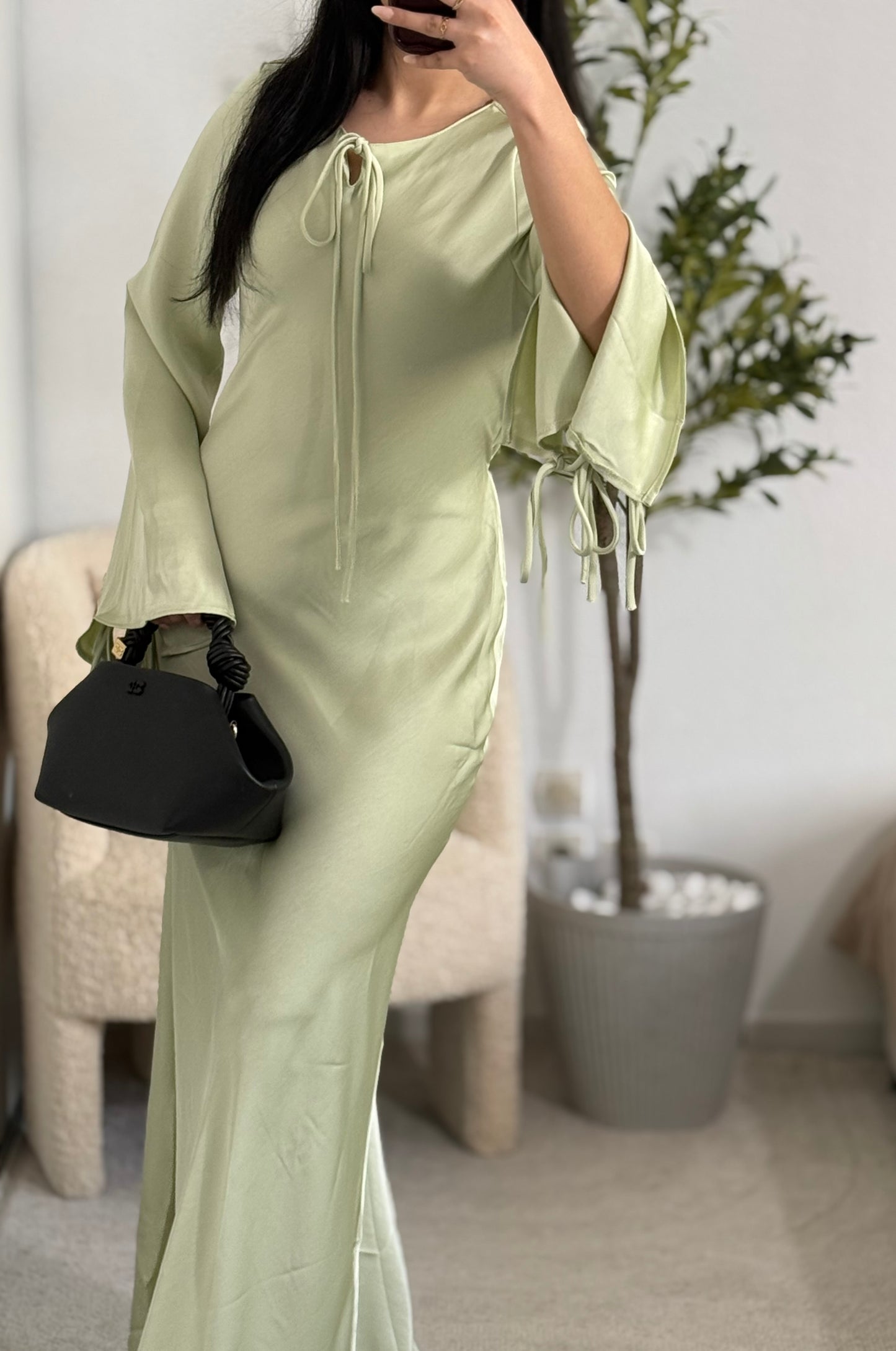 Robe Mira