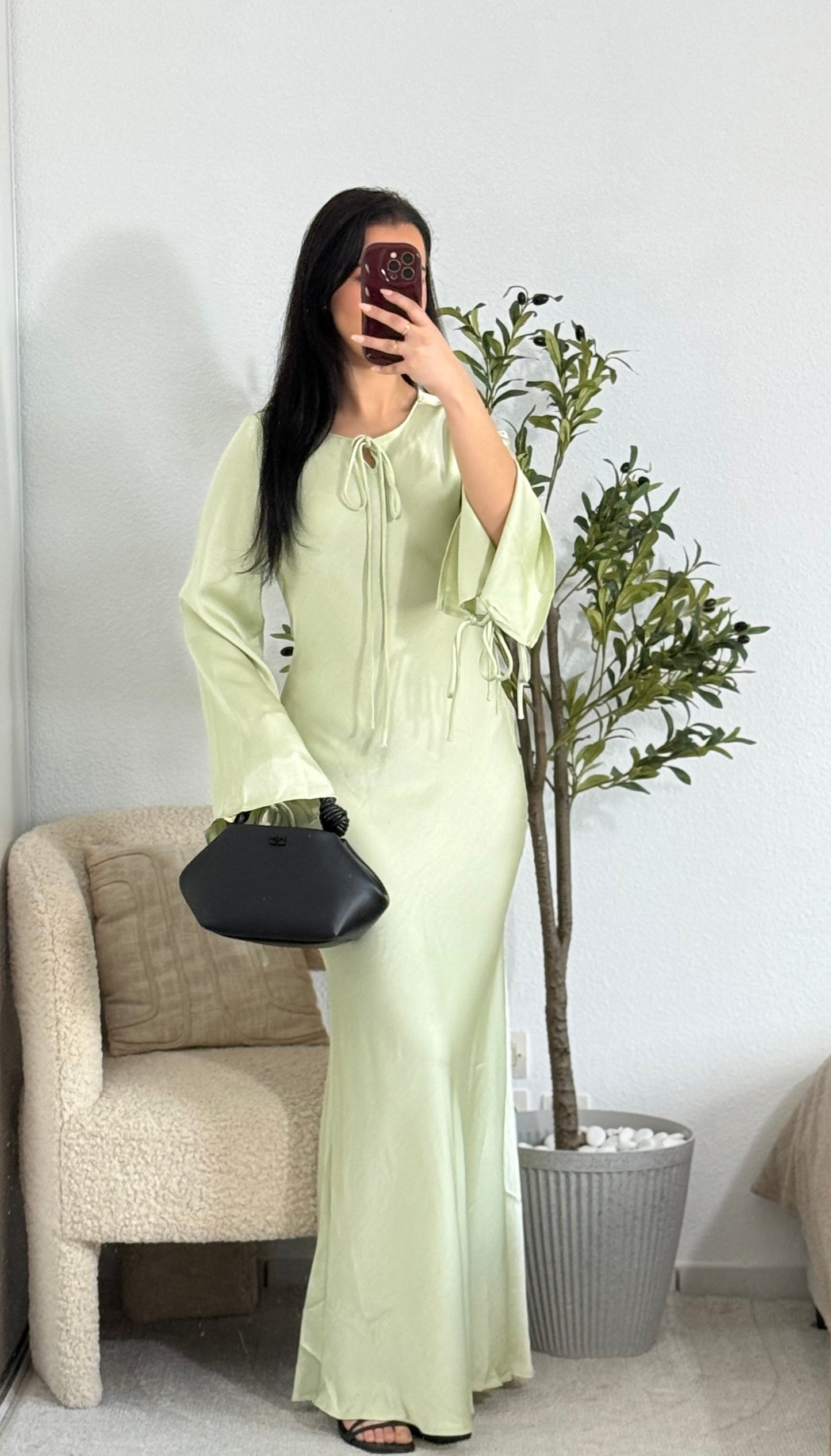 Robe Mira