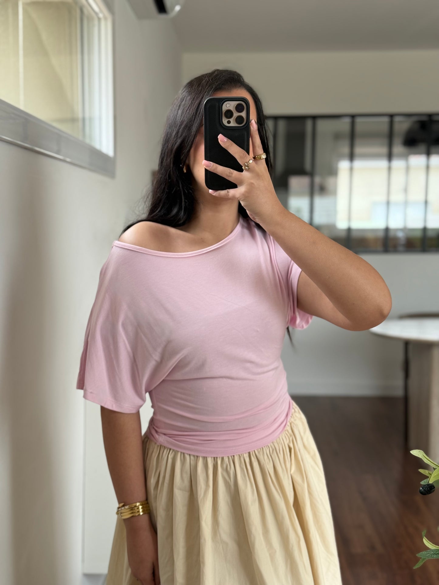 Top Larah rose