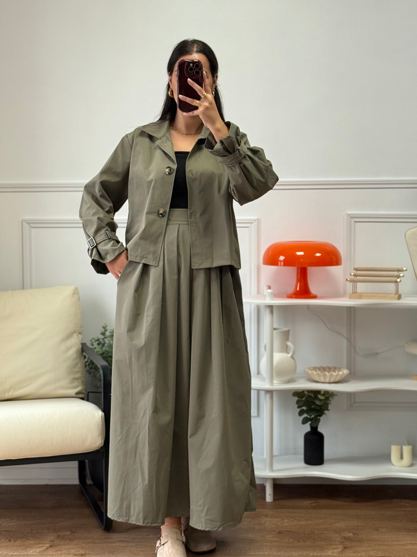Ensemble Bianca kaki