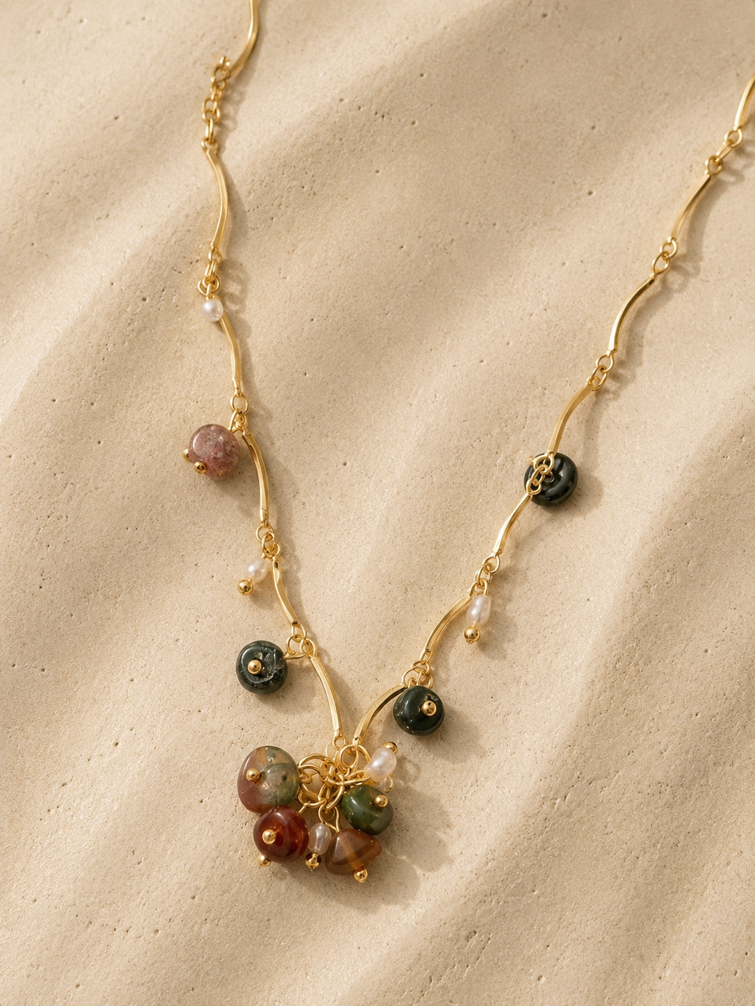 Collier Hanna