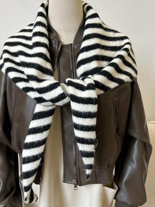 Écharpe Triangle noir