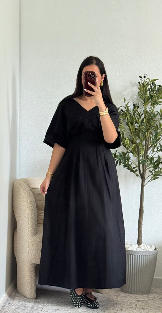 Robe Asia noir