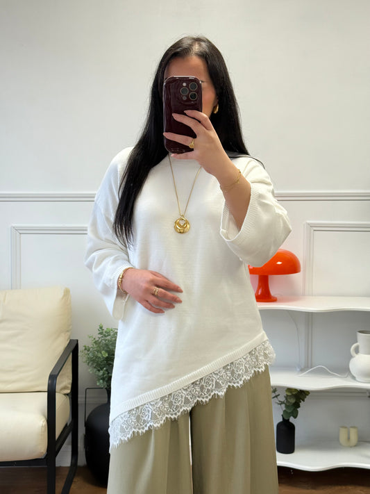 Pull dentelle