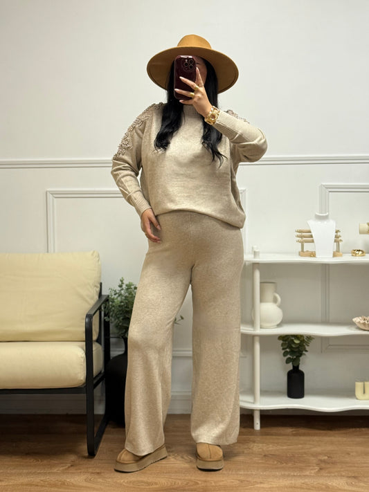 Ensemble Bruni taupe