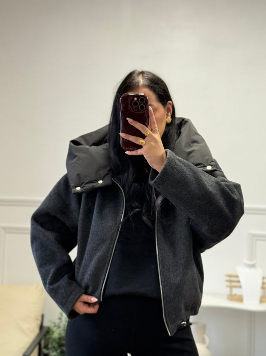 Manteau court à capuche